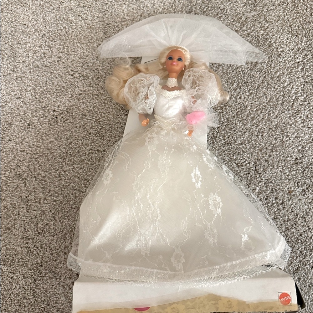 Barbie Wedding Fantasy Vintage Collectable Doll (1989)